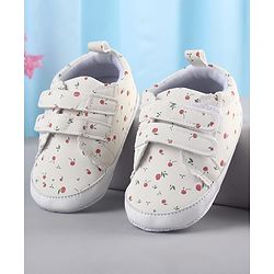 Cute Walk by Babyhug Booties With Velcro Closure & Cherry Print - Pink