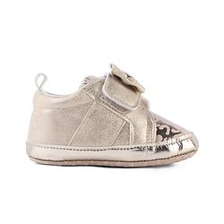 Cute Walk by Babyhug Booties With Velcro Closure & Bow Applique - Pink