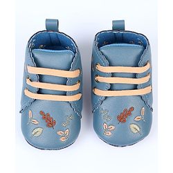 Cute Walk by Babyhug Slip On Booties With Leaf Embroidery - Blue