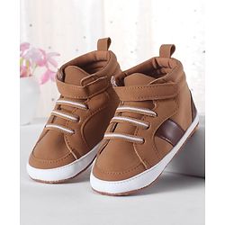 Cute Walk by Babyhug Velcro Closure Booties - Khaki