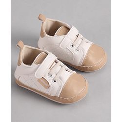 Cute Walk by Babyhug Velcro Closure Booties - Blue