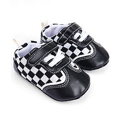 Cute Walk by Babyhug Booties With Velcro Closure & Checks Print - Brown