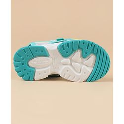 Cute Walk by Babyhug Sandals with Velcro Closure & Star Design - Pink