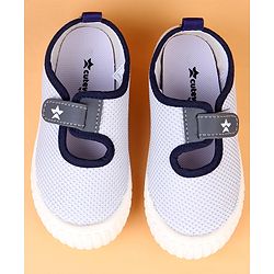 Cute Walk by Babyhug Velcro Closure Solid Casual Shoes - Grey