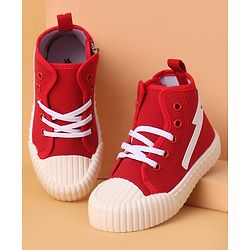 Cute Walk by Babyhug Solid Colour Casual Shoes - Red
