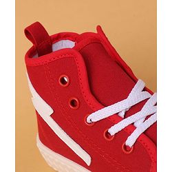 Cute Walk by Babyhug Solid Colour Casual Shoes - Red