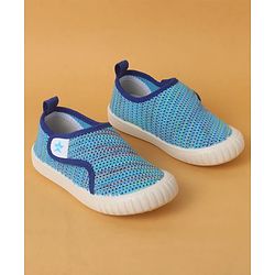 Cute Walk by Babyhug Casual Shoes with Velcro Closure - Blue