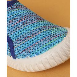 Cute Walk by Babyhug Casual Shoes with Velcro Closure - Blue