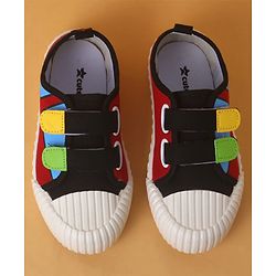 Cute Walk by Babyhug Casual Shoes with Velcro Closure And  Color Block Detailing - Black & Yellow