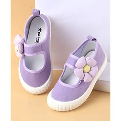 Cute Walk by Babyhug Casual Shoes with Velcro Closure & Floral Applique - Purple