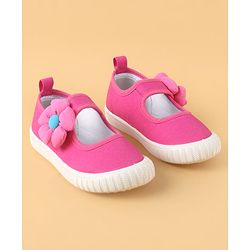 Cute Walk by Babyhug Casual Shoes with Velcro Closure & Floral Applique - Purple