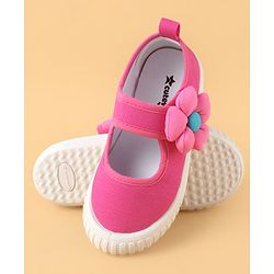 Cute Walk by Babyhug Casual Shoes with Velcro Closure & Floral Applique - Purple