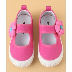 Cute Walk by Babyhug Casual Shoes with Velcro Closure & Floral Applique - Purple