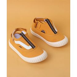 Cute Walk by Babyhug Casual Shoes with Velcro Closure And  Tape Detailing - Yellow