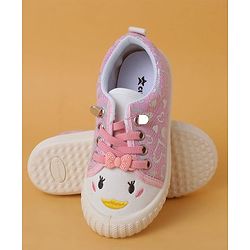 Cute Walk by Babyhug Casual Shoes with Lace Closure And Heart Print - Pink