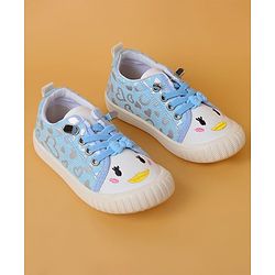 Cute Walk by Babyhug Casual Shoes with Lace Closure And Heart Print - Pink