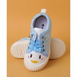 Cute Walk by Babyhug Casual Shoes with Lace Closure And Heart Print - Pink