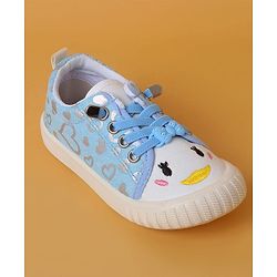 Cute Walk by Babyhug Casual Shoes with Lace Closure And Heart Print - Pink