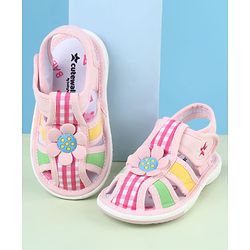 Cute Walk by Babyhug Velcro Closure Sandals with Checks & Floral Applique - Pink