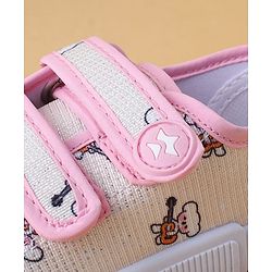 Cute Walk by Babyhug Casual Shoes with Velcro Closure & Teddy Print - Pink