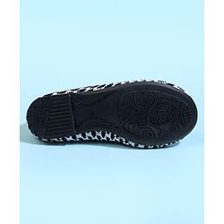 Cute Walk by Babyhug Slip On Ballerina With Design - Blue