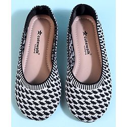 Cute Walk by Babyhug Slip On Ballerina With Design - Blue