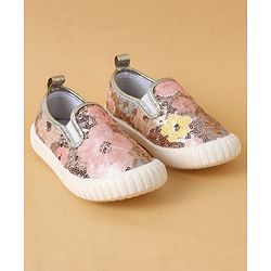 Cute Walk by Babyhug Casual Shoes With Sequin Detailing - Golden