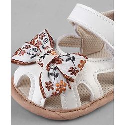 Cute Walk by Babyhug Booties With Floral Embroidery - Pink
