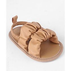 Cute Walk by Babyhug Booties  with Back Strap - Pink