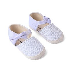 Cute Walk by Babyhug Booties With Bow Applique - White