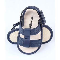 Cute Walk by Babyhug Velcro Closure Solid Booties - White
