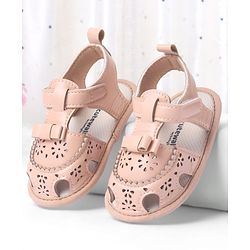 Cute Walk by Babyhug Velcro Closure Solid Booties - Pink
