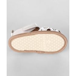 Cute Walk by Babyhug Velcro Closure Solid Booties - Pink