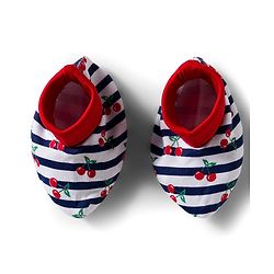 Babyhug 100% Cotton Cap Mittens & Booties Set With Cherry Print Red - Diameter 16 cm