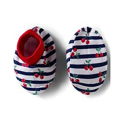 Babyhug 100% Cotton Cap Mittens & Booties Set With Cherry Print Red - Diameter 16 cm
