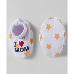 Babyhug 100% Cotton Interlock Knit Mittens & Booties Set With Text Print - White