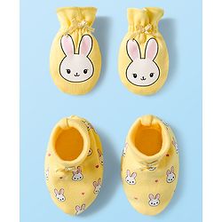 Babyhug 100% Cotton Interlock Knit Mittens & Booties Set With Bunny Print - Yellow