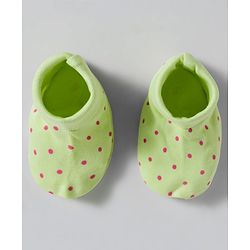 Babyhug 100% Cotton Interlock Knit Mittens & Booties Set With Polka Dot Print - Lime Green