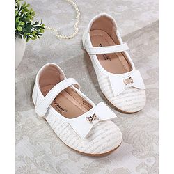 Cute Walk by Babyhug Ballerina with Bow Applique and Velcro Closure - Beige