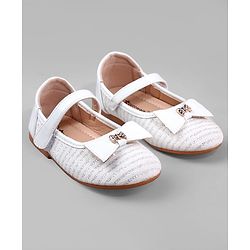 Cute Walk by Babyhug Ballerina with Bow Applique and Velcro Closure - Beige