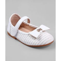 Cute Walk by Babyhug Ballerina with Bow Applique and Velcro Closure - Beige