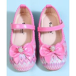 Cute Walk by Babyhug Velcro Closure Printed Ballerina With Bow Applique - Purple