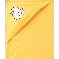 Babyhug Premium 100% Cotton Newborn Gift Set  11 Pcs Clothing Hamper Duck Print - Yellow| Jhabla, Bib, Wrapper, Mittens, Booties, 3 Wash cloths & 2 Nappies| Gift Set for New Born Boys & Girls