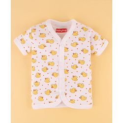 Babyhug Premium 100% Cotton Newborn Gift Set  11 Pcs Clothing Hamper Duck Print - Yellow| Jhabla, Bib, Wrapper, Mittens, Booties, 3 Wash cloths & 2 Nappies| Gift Set for New Born Boys & Girls
