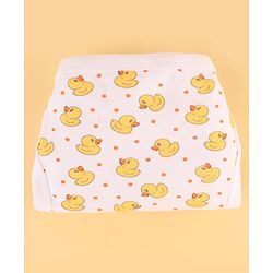 Babyhug Premium 100% Cotton Newborn Gift Set  11 Pcs Clothing Hamper Duck Print - Yellow| Jhabla, Bib, Wrapper, Mittens, Booties, 3 Wash cloths & 2 Nappies| Gift Set for New Born Boys & Girls