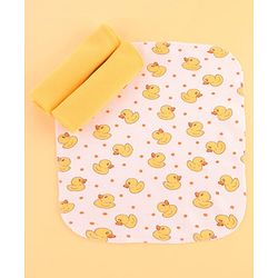 Babyhug Premium 100% Cotton Newborn Gift Set  11 Pcs Clothing Hamper Duck Print - Yellow| Jhabla, Bib, Wrapper, Mittens, Booties, 3 Wash cloths & 2 Nappies| Gift Set for New Born Boys & Girls