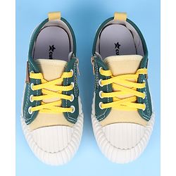 Cute Walk by Babyhug Casual Shoes with 3D Applique - Green
