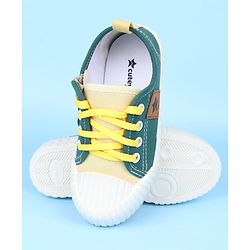 Cute Walk by Babyhug Casual Shoes with 3D Applique - Green