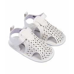 Cute Walk by Babyhug Booties With Star Design & Velcro Closure - White