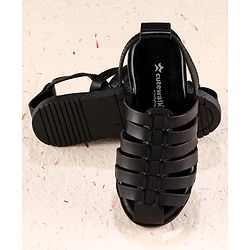 Cute Walk by Babyhug Velcro Closure Solid Mojaris - Black